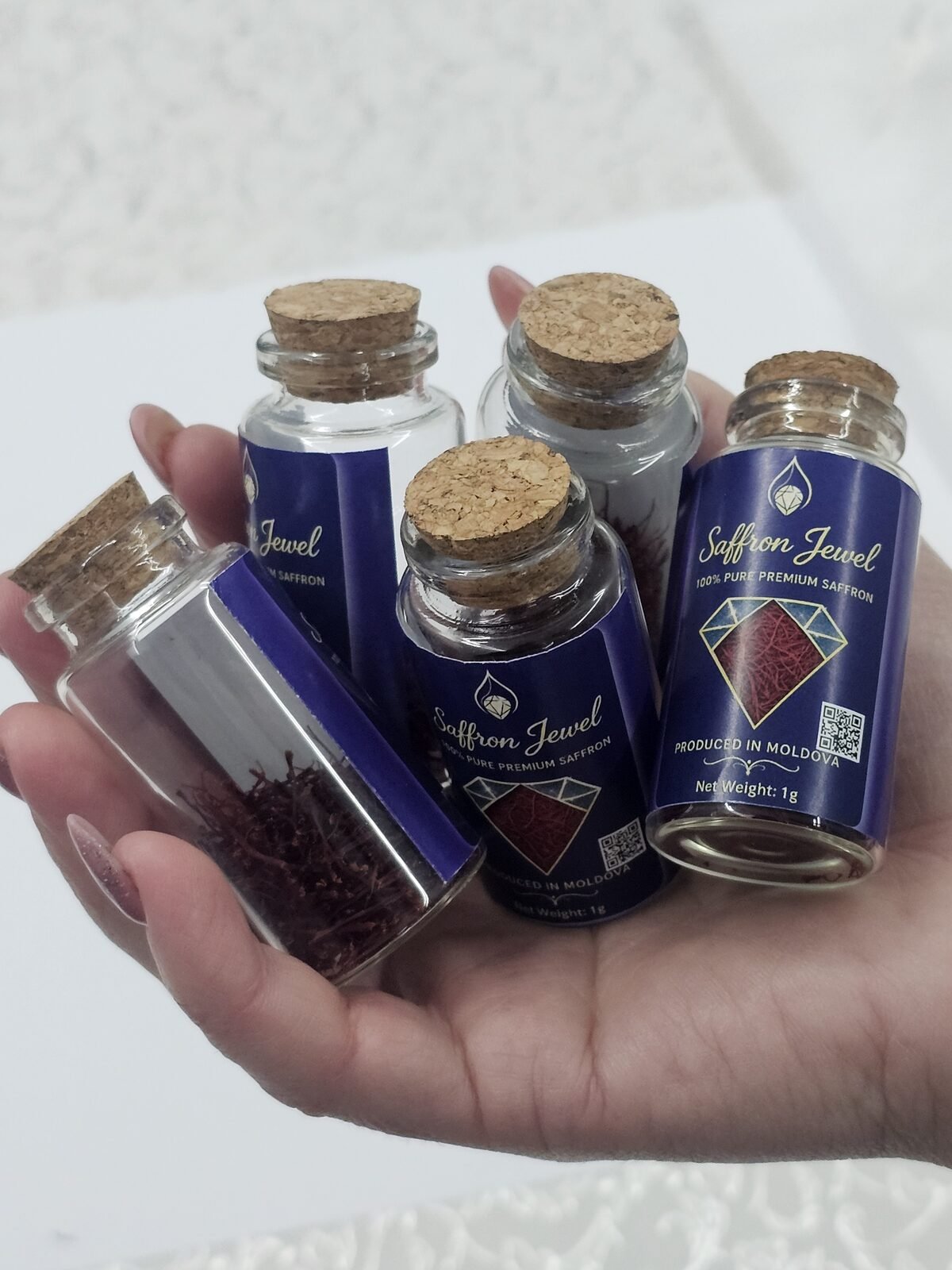 Saffron Jewel gift set